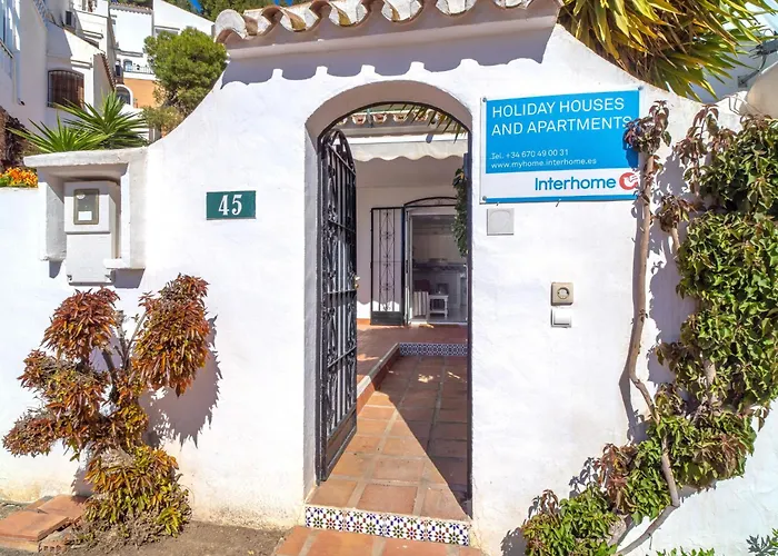 Capuchinos San Juan De Capistrano By Interhome